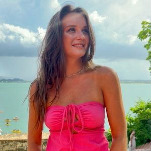 Meet your Posher, Ivey